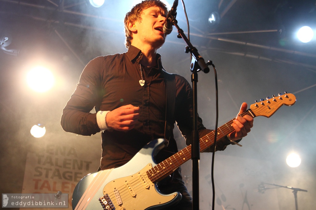 2012-05-05 Glasses and Mustaches - Bevrijdingsfestival, Zwolle - door Eddy Dibbink_001